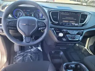 Chrysler Pacifica 2024 Touring 4dr Mini-Van