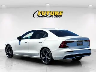 Volvo S60 2024 AWD B5 Core Dark Theme 4dr Sedan