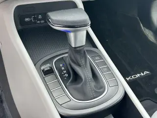 Hyundai KONA 2026 SE 4dr SUV