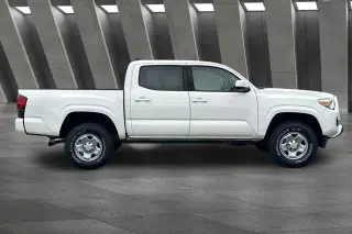 Toyota Tacoma 2021 4x2 SR 4dr Double Cab 5.0 ft SB
