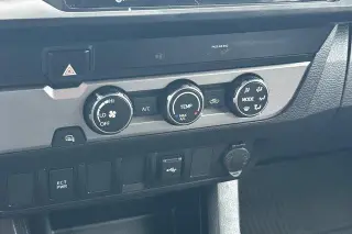 Toyota Tacoma 2021 4x2 SR 4dr Double Cab 5.0 ft SB