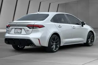 Toyota Corolla 2025 XSE 4dr Sedan