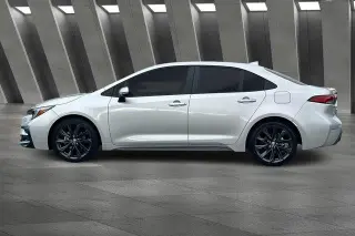 Toyota Corolla 2025 XSE 4dr Sedan