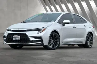 Toyota Corolla 2025 XSE 4dr Sedan