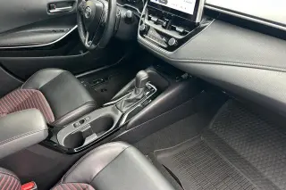 Toyota Corolla 2025 XSE 4dr Sedan