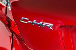 Toyota C-HR 2020 LE 4dr Crossover