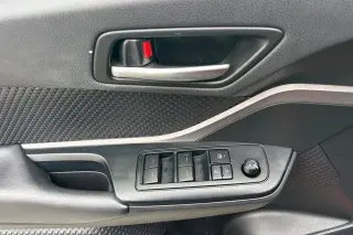 Toyota C-HR 2020 LE 4dr Crossover