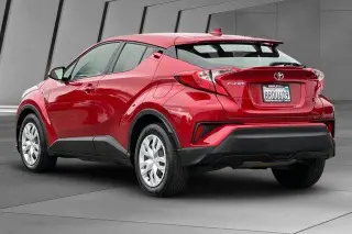 Toyota C-HR 2020 LE 4dr Crossover