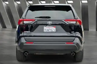 Toyota RAV4 2025 LE 4dr SUV