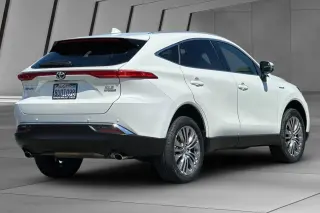 Toyota Venza 2021 AWD XLE 4dr Crossover
