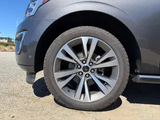 Ford Expedition 2020 4x4 Platinum 4dr SUV
