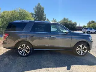 Ford Expedition 2020 4x4 Platinum 4dr SUV