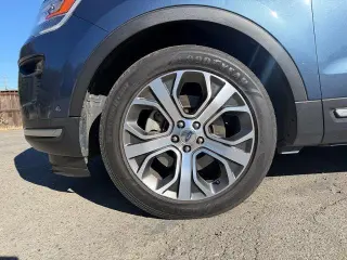 Ford Explorer 2019 AWD Platinum 4dr SUV