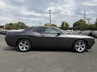 Dodge Challenger 2020 SXT 2dr Coupe