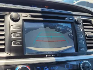 Toyota Highlander 2017 AWD XLE 4dr SUV