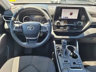 Toyota Highlander 2023 AWD L 4dr SUV