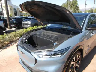 Ford Mustang Mach-E 2023 Premium 4dr SUV