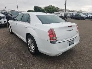 Chrysler 300 2013 AWD Base 4dr Sedan