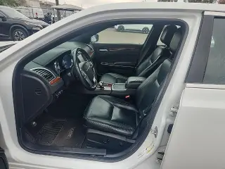 Chrysler 300 2013 AWD Base 4dr Sedan
