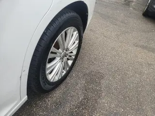 Chrysler 300 2013 AWD Base 4dr Sedan