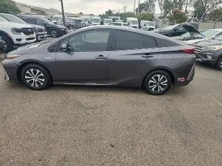 Toyota Prius Prime 2017 Premium 4dr Hatchback