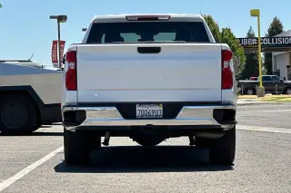 Chevrolet Silverado 1500 2023 4x4 LT 4dr Crew Cab 5.8 ft. SB w/2FL