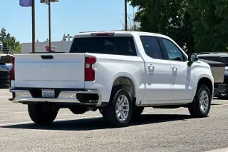 Chevrolet Silverado 1500 2023 4x4 LT 4dr Crew Cab 5.8 ft. SB w/2FL