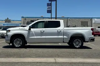 Chevrolet Silverado 1500 2023 4x4 LT 4dr Crew Cab 5.8 ft. SB w/2FL
