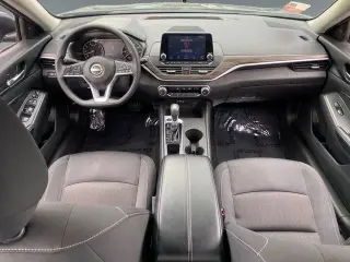 Nissan Altima 2025 2.5 SV 4dr Sedan