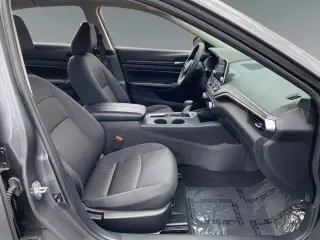 Nissan Altima 2025 2.5 SV 4dr Sedan