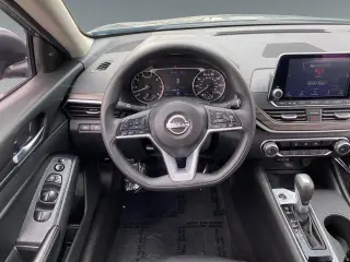 Nissan Altima 2025 2.5 SV 4dr Sedan