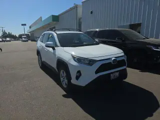 Toyota RAV4 2019 AWD XLE 4dr SUV