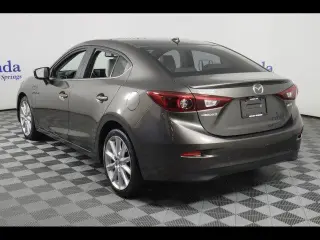 Mazda Mazda3 2017 Grand Touring 4dr Sedan 6A