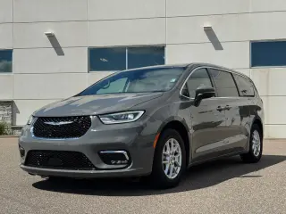 Chrysler Pacifica 2023 Touring L 4dr Mini-Van