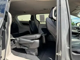 Chrysler Pacifica 2023 Touring L 4dr Mini-Van