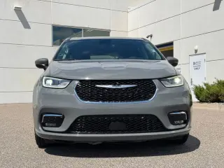 Chrysler Pacifica 2023 Touring L 4dr Mini-Van