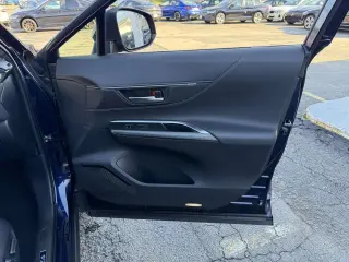 Toyota Venza 2021 AWD XLE 4dr Crossover