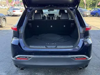 Toyota Venza 2021 AWD XLE 4dr Crossover