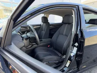 Honda Civic 2020 LX 4dr Sedan CVT