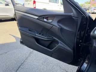 Honda Civic 2020 LX 4dr Sedan CVT
