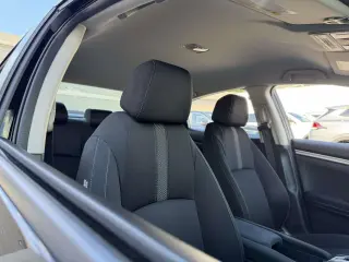 Honda Civic 2020 LX 4dr Sedan CVT