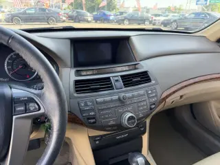 Honda Accord 2010 EX-L V6 4dr Sedan