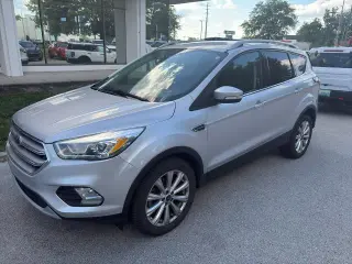 Ford Escape 2017 AWD Titanium 4dr SUV