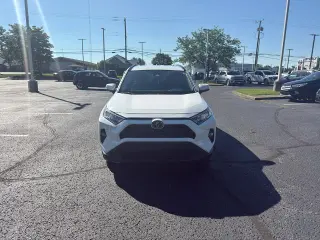 Toyota RAV4 2020 AWD XLE 4dr SUV