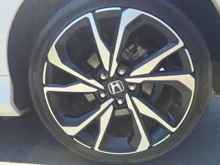 Honda Civic 2019 Si 2dr Coupe w/Summer Tires