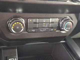 Ford F-150 2019 4x4 XL 4dr SuperCrew 5.5 ft. SB