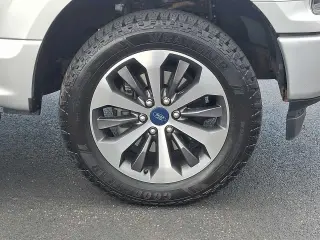 Ford F-150 2019 4x4 XL 4dr SuperCrew 5.5 ft. SB