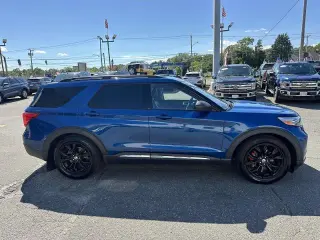 Ford Explorer 2022 AWD XLT 4dr SUV