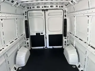 Ram ProMaster 2025 Tradesman 2500 159 WB 3dr High Roof Cargo Van w/o Passenger Seat