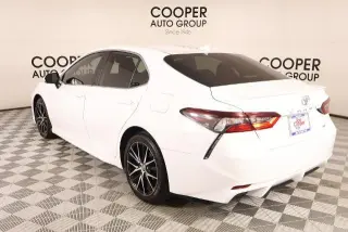 Toyota Camry 2024 SE 4dr Sedan